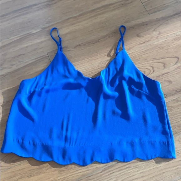 Lush blue scalloped tank top - Picture 3 of 9